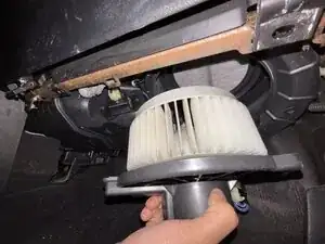 2002-2006 Honda CR-V Blower Motor Replacement