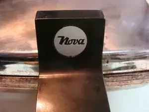 Het repareren van een Nova-wafelijzer