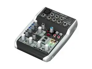 Behringer Q502 USB-mixer