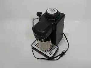 Stoompijpje schoonmaken/vervangen.