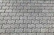 Interlocking paving stones made of concrete