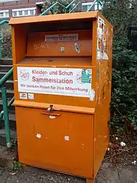 Altkleider-Container, Textil Recycling Nord GmbH, Farbe: orange