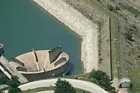 Batlave, Kosovo spillway