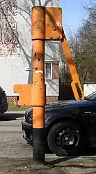 ...oder ein gelb-orangener Anstrich in Spandau.