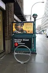 name=Houston Street Station name:pronunciation=ˈhaʊstən stɹiːt ˈsteɪʃən